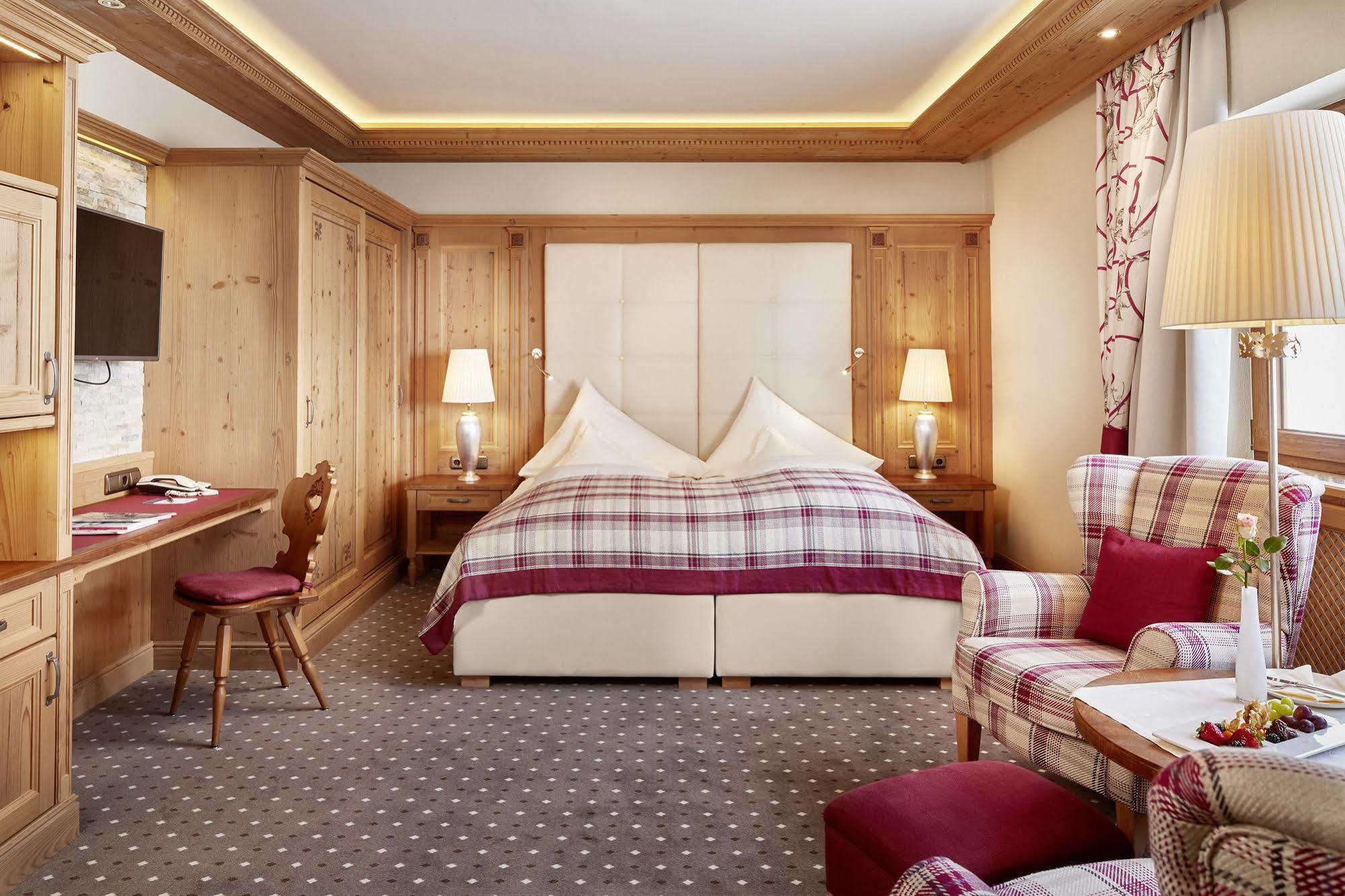 Hotel Singer - Relais & Chateaux Berwang Eksteriør billede
